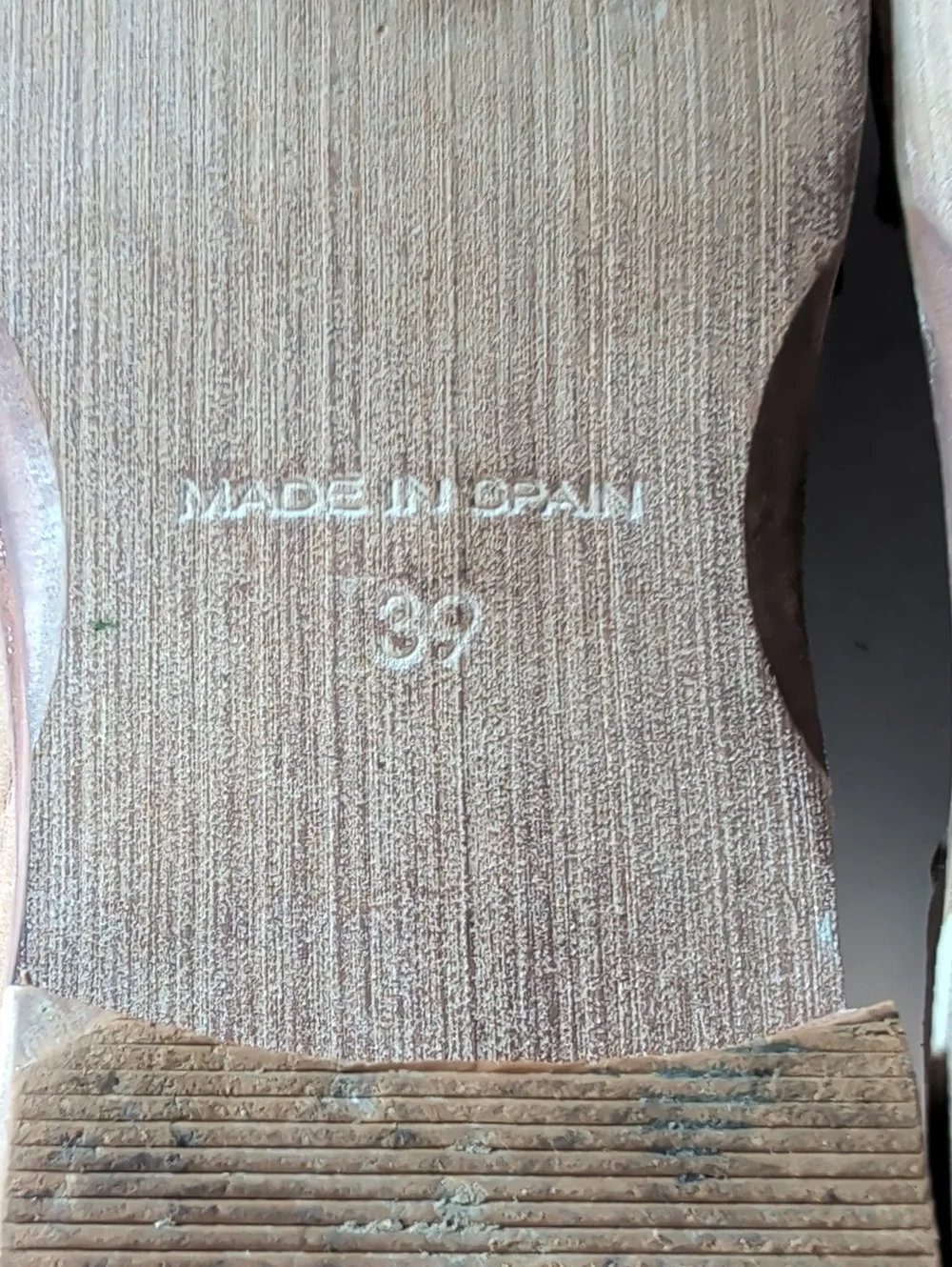 Free People, Royale, Tan D'Orsay Leather Flats. Size 8.5